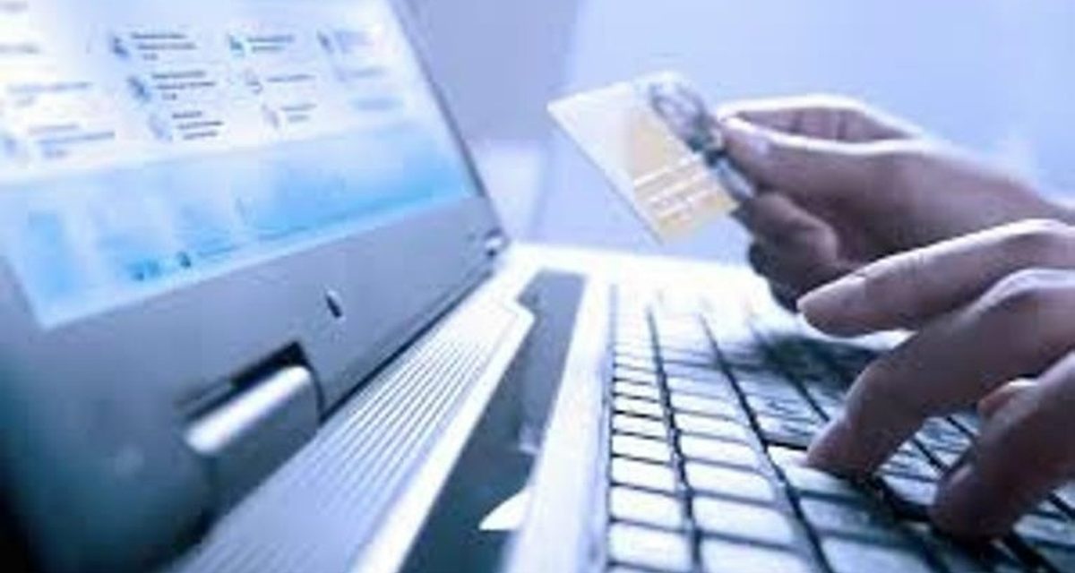Студент перевёл 15 тысяч по QR-коду за квартиру и остался без денег и жилья